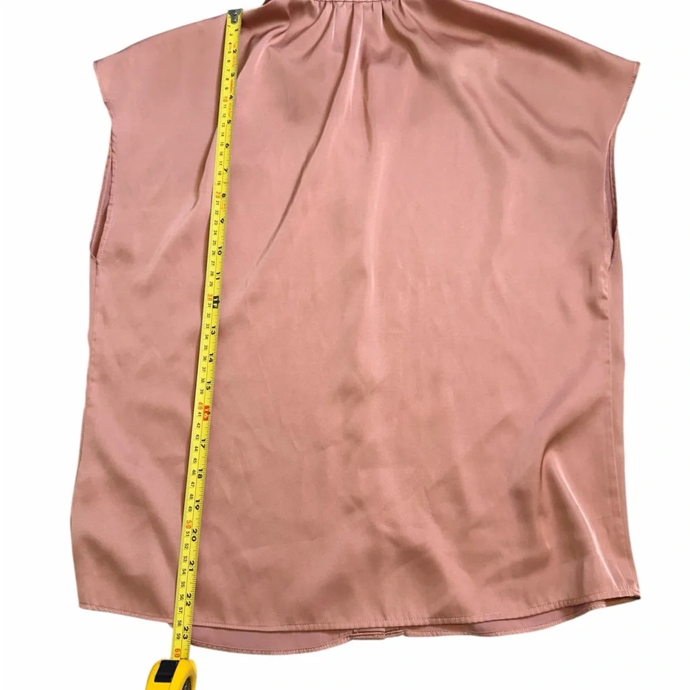 RACHEL Rachel Roy Sleeveless Button-Front Blouse in Dusty Rose - Picture 6 of 9